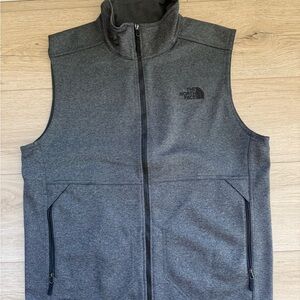 The North Face Men's Charcoal Vest